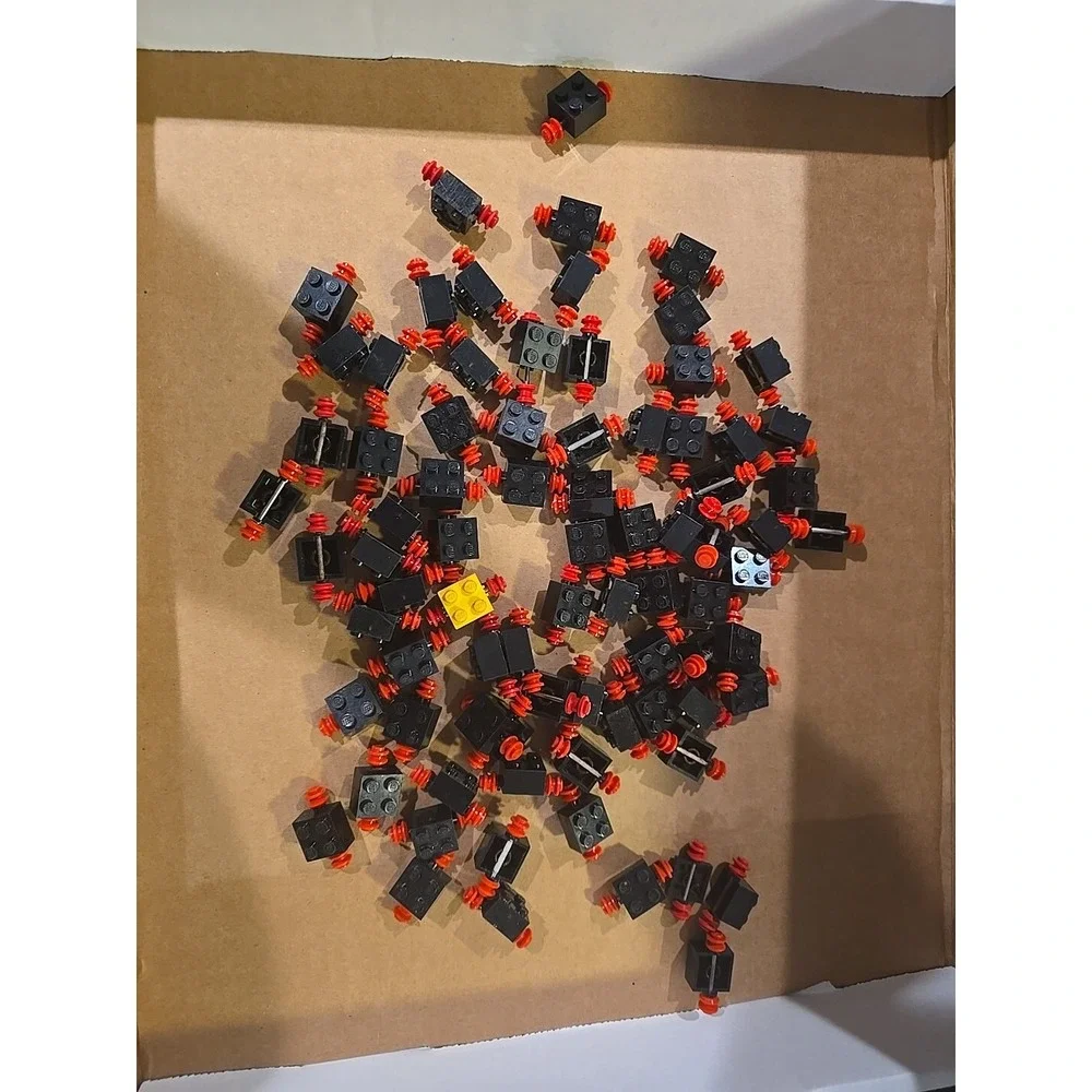 LEGO Technic Axle Pin Connector Black 2 x‎ 2 Lot Vintage Pieces